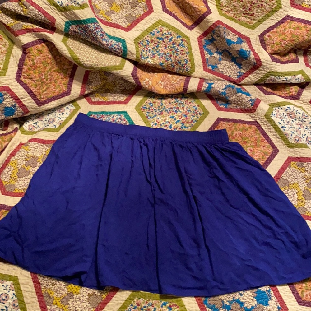 American eagle skirt. Elastic waistband